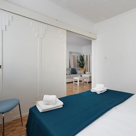 Praia Da Rocha Apartment By Lovelystay Портиман Екстериор снимка
